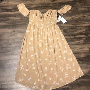 Amuse society- Regency MIDI Woven -Latte dress